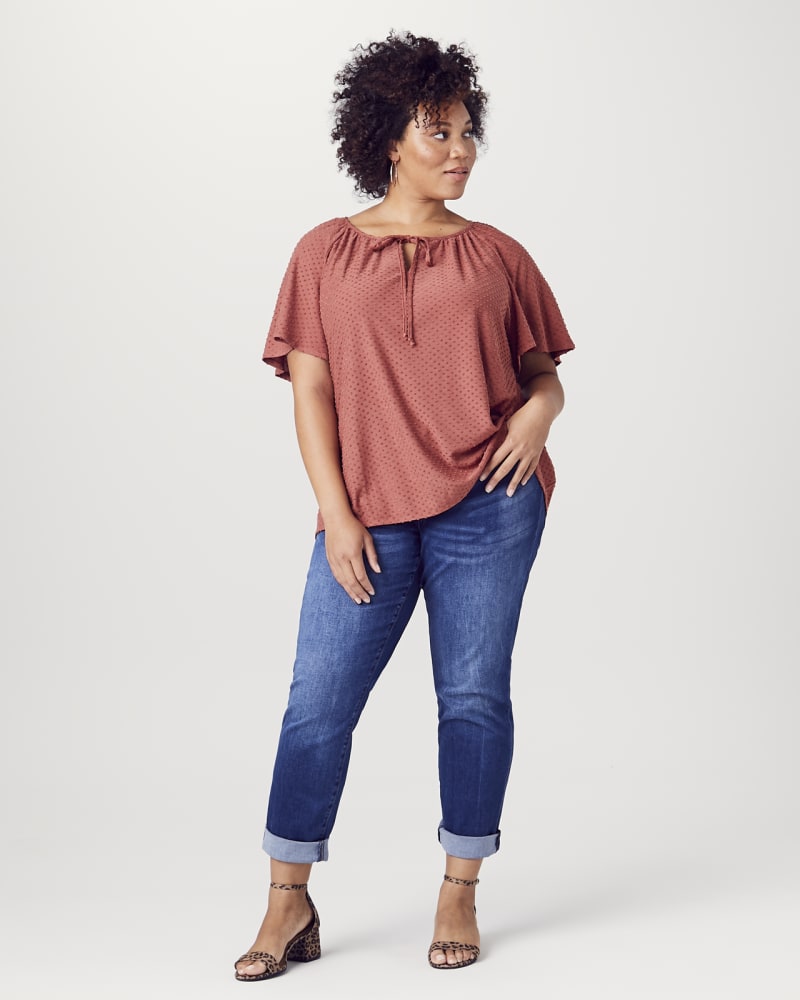 Plus size model with apple body shape wearing Jenna Peasant Tee by Downing Studio | Dia&Co | dia_product_style_image_id:143851